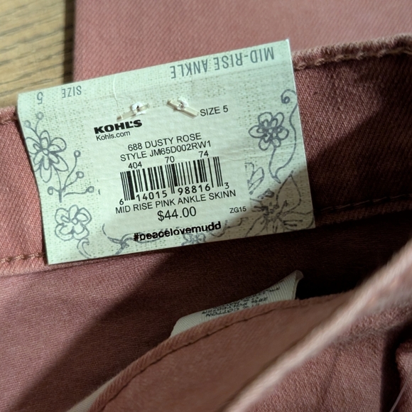 ☘️3/$33 Mudd Mid-Rise Ankle Stretch Denim Pants☘️ 3 for $33☘️ - Picture 5 of 9